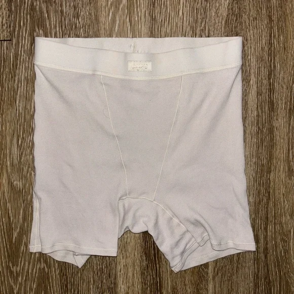 SKIMS Ribbed cotton boxer shorts EUC - Picture 2 of 3
